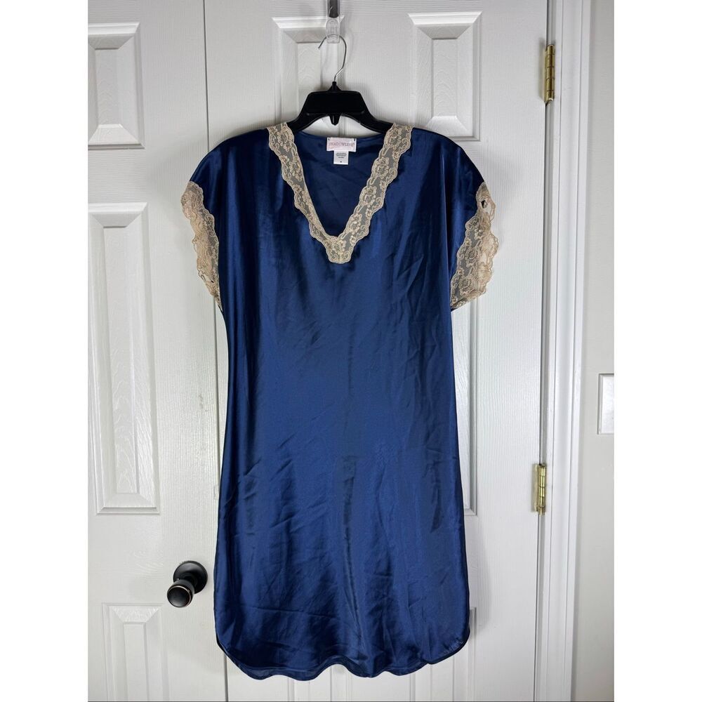 Shadowline Womens Silk Night Gown w/Lace Size M